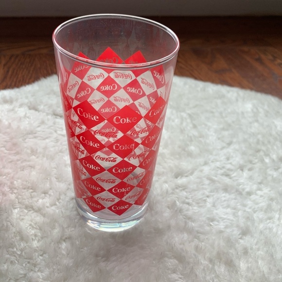 Coca Cola Red Logo Set of 4 Glassware - Picture 3 of 6